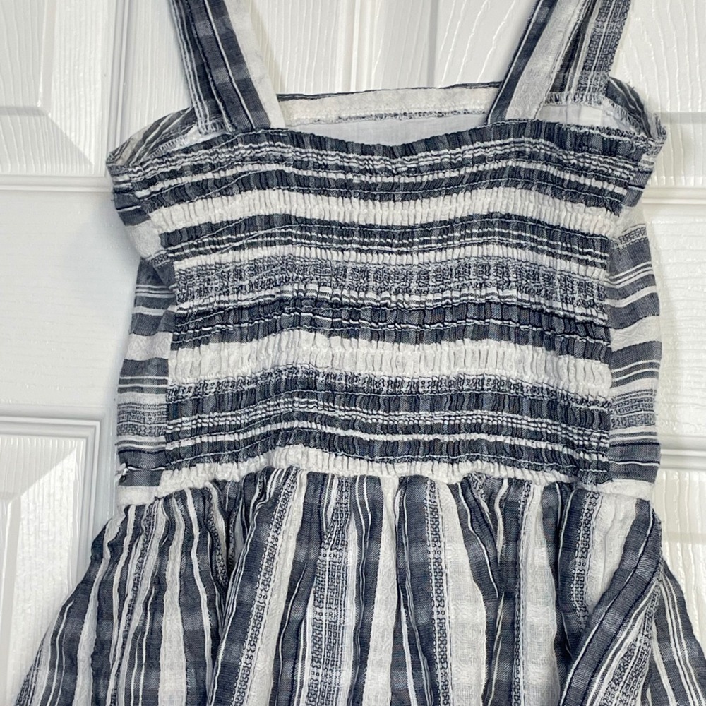 Guess‎ Kids Dress Girls M 10-12 Gray White Plaid Smocked Cargo Sundress - Picture 6 of 12